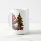 Mug Cozy Christmas Gnome Art – Festive Holiday (Devant gauche)