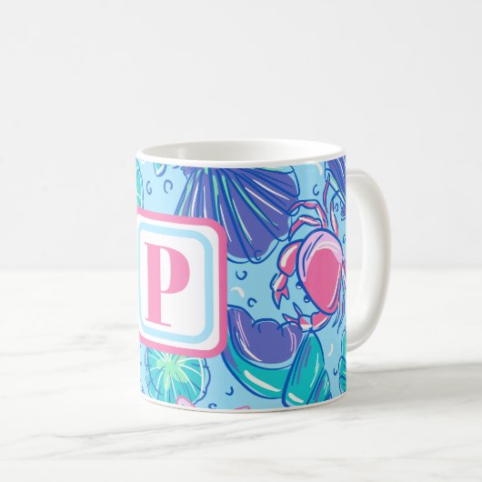 Mug Crabe de coquille de plage de Monogram (Devant droit)
