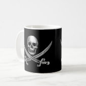 Mug Crâne d'argent et épées croisées (Devant gauche)