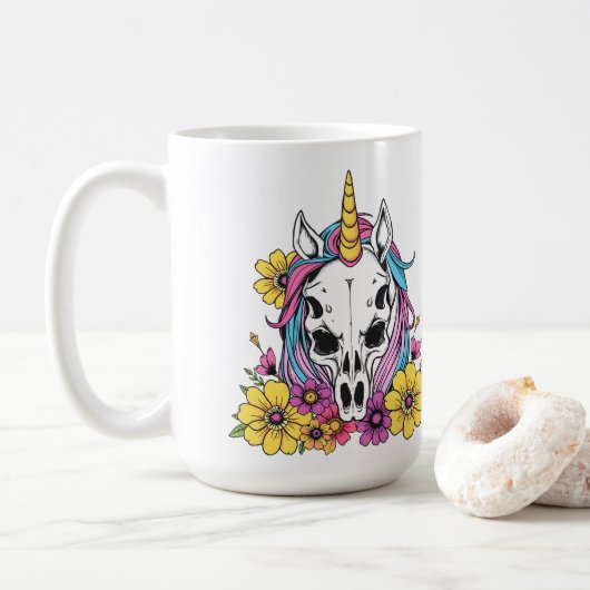 Mug Crâne de Licorne Fleurs Pastel Goth Soft Grunge Go (Avec donut)