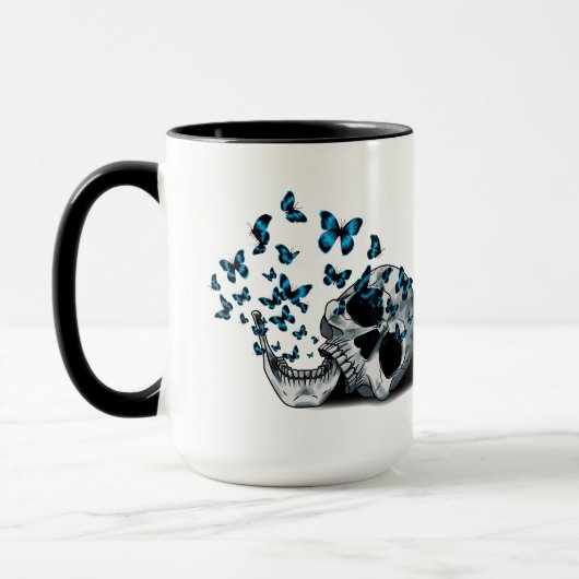 Mug Crâne et papillons bleus noir et blanc (Gauche)