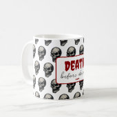 Mug Crâne gothique "Mort avant décaf" | Éffrayant Funn (Devant gauche)