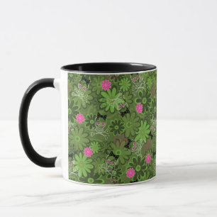 Mug Crânes punks Girly sur l'arrière - plan de Camo de