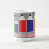 Mug Crayon Moderne avec Nom du Professeur (Centre)