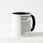 Mug Créateur de différence de définition de médecin pe (Devant droit)