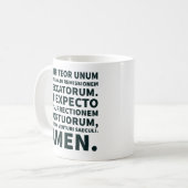 Mug Crédo catholique Masse latine Noir et blanc Modern (Devant gauche)