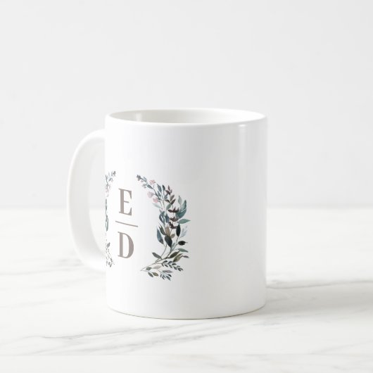 Mug Crest jardin | Monogramme Mariage floral (Devant gauche)