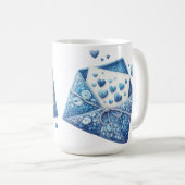 MUG CROCHET BLANC ET BLEUE DÉCOUVRENT LES ENVELOPPES (Devant droit)