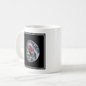 Mug Croissance plante Sur La Planète Terre. (Devant gauche)