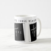 Mug Croix chrétienne et Écriture, Foi Espoir et amour (Devant droit)