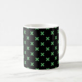 Mug Croix verte coutures sur noir (Devant droit)
