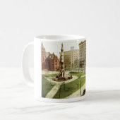 Mug Cru 1915 carré de Buffalo NY de Lafayette (Devant gauche)