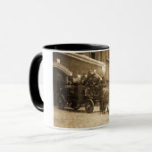 Mug Cru hippomobile de pompe à incendie (Devant gauche)