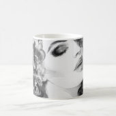 Mug Curly Grace : Mode Aquarelle Beauté (Centre)