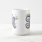 Mug Cursive M – Elegant Blue & Gold Monogram (Centre)