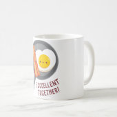Mug Cute Bacon et ovocyte Eggcellent Ensemble Pun (Devant droit)