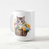Mug Cute Kitten en panier de fleurs (Devant gauche)