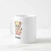 Mug Cute Lion Reading a Book Custom (Devant gauche)