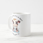Mug Cute Noir & Blanc Kawaii Bébé Vache Boire Lait (Devant gauche)