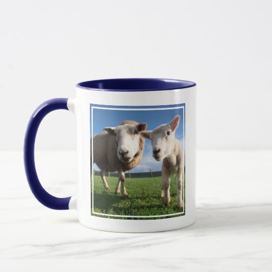Mug Cutest Baby Animals | Newborn Lamb & Mama (Gauche)