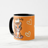 Mug Cutie on Duty Pillow | Cute Baby Tiger Design (Devant gauche)
