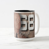 MUG CVN-68 USS NIMITZ NAMESAKE (Devant droit)