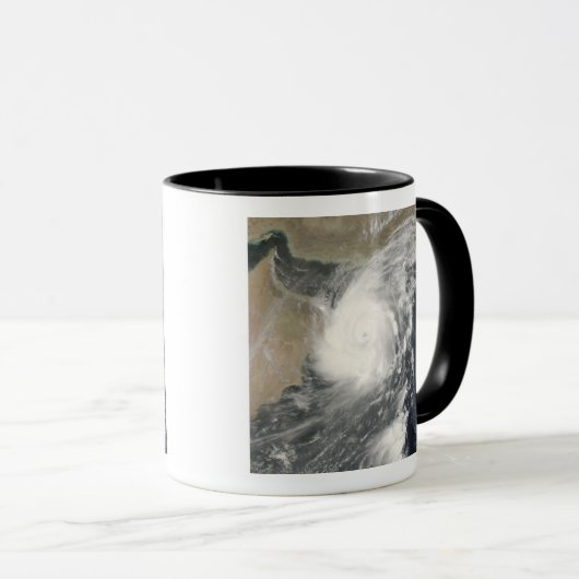 Mug Cyclone tropical Gonu en mer d'Oman (Devant droit)