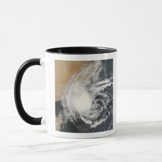 Mug Cyclone tropical sans nom (Gauche)