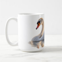 Cygne doré sur l'eau