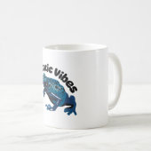 Mug D est pour Dart Frog. (Devant droit)