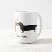 Mug Dachshund Kiss avec des chiens Wiener de coeur en (Devant droit)