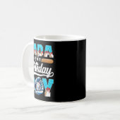 Mug Dada du garçon d'anniversaire glace de baseball go (Devant gauche)