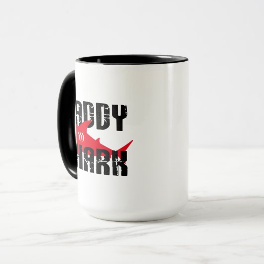 Mug Daddy Shark Worn Graphic (Devant gauche)