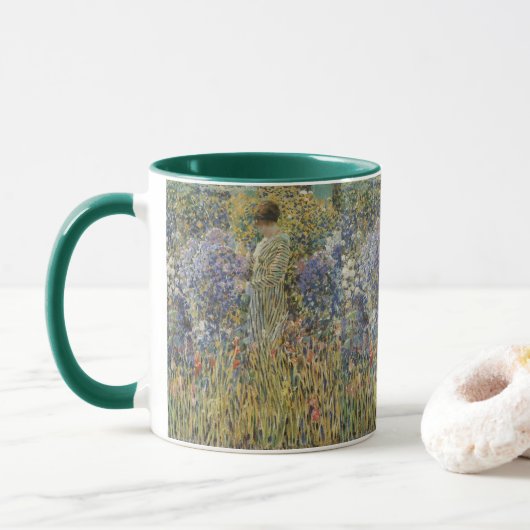 Mug Dame dans un jardin par Frederick Frieseke, Beaux- (Avec donut)
