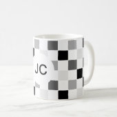 Mug Damier Monogramme Noir et Blanc Moderne Simple (Devant droit)