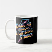 Mug Dancing Through The Lightning Strike Dancer Motiva (Gauche)