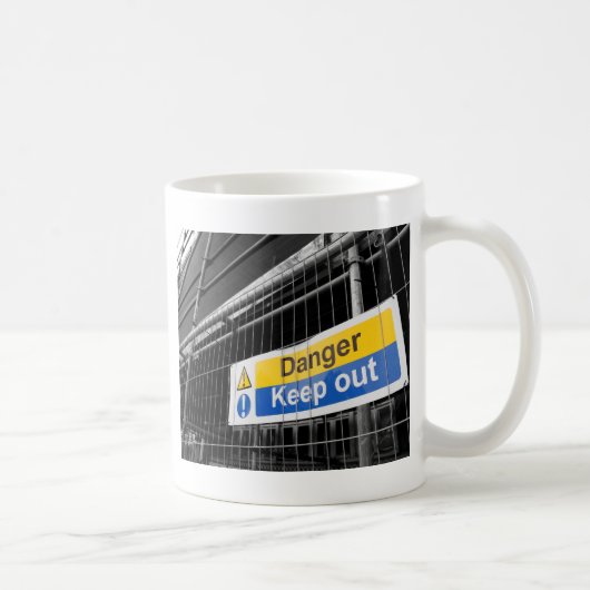 Mug Danger Ne pas fermer le panneau (Droite)