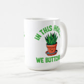 Mug Dans cette maison, nous arrosons par le bas – Humo (Devant droit)