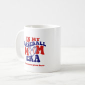 MUG DANS MON BASEBALL MOM ERA RETRO NOM VINTAGE DE L'É (Devant gauche)