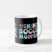 Mug Dans Mon Era Maman De Football (Devant droit)