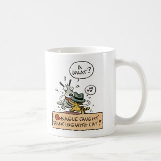 Mug Danse attrapée par beagle avec un chat