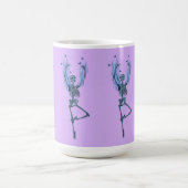 Mug Danseuse squelette aux flammes bleues Art violet (Centre)