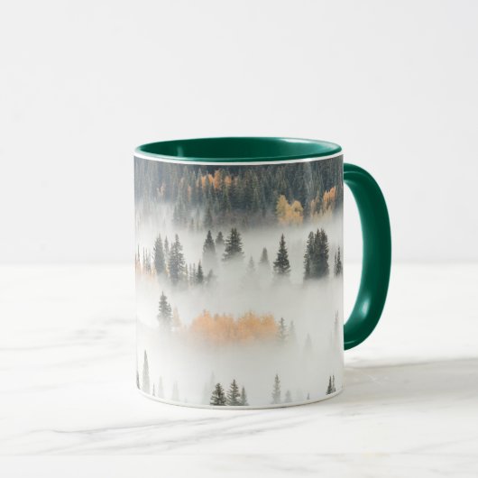 Mug Dawn Ground Fog Covers Mountain Forest (Devant droit)