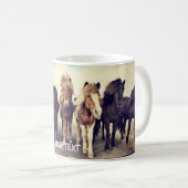 Mug De beaux chevaux sauvages (Devant droit)