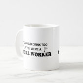 Mug De boissons assistant social trop - (Devant gauche)