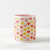 Mug de café à deux tons avec coeurs roses dessinés (Centre)