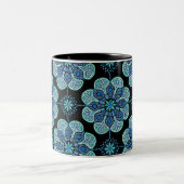Mug de café avec médaillons bleus sur noir (Centre)