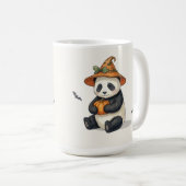 Mug de café avec un mignon panda de Halloween et c (Devant droit)