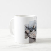 Mug de café avec une belle œuvre d'art florale (Devant gauche)