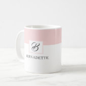 Mug de café monogramme rose | Feminine Elegant Bla (Devant gauche)